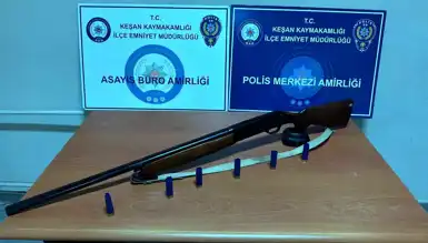 Edirne'de 3 Ruhsatsız Av Tüfeği Ele Geçirildi